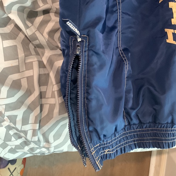 Notre dame throwback - Picture 4 of 5